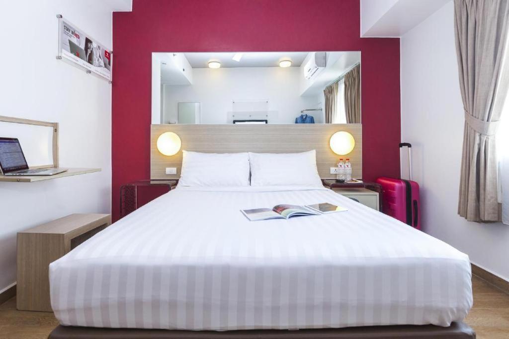Monoloog Hotel Пеканбару Экстерьер фото
