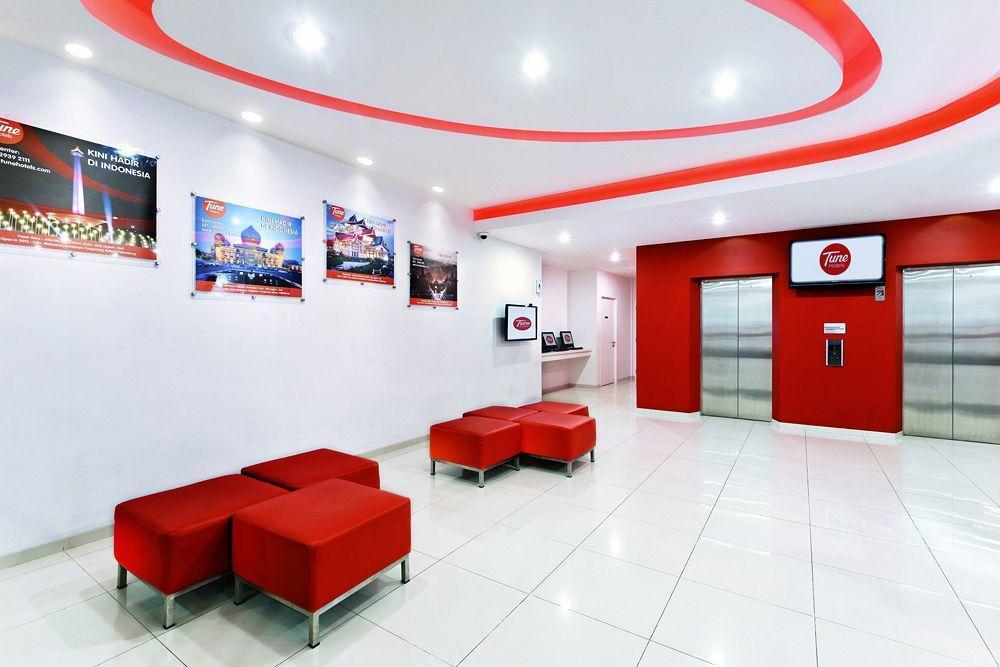 Monoloog Hotel Пеканбару Экстерьер фото